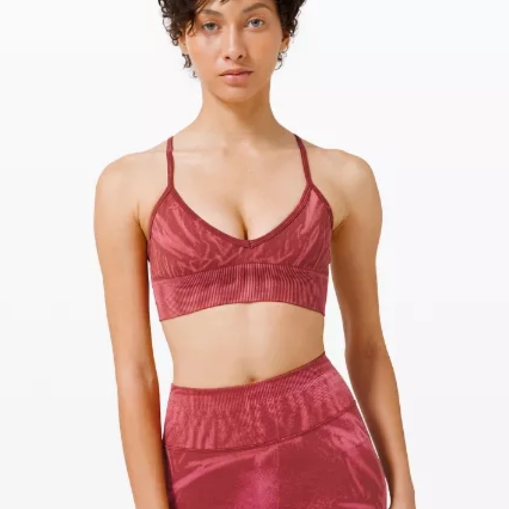Lululemon Ebb to Street Sports Bra